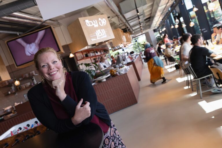 “mensen met een vluchtelingenachtergrond kunnen ook de oplossing zijn”